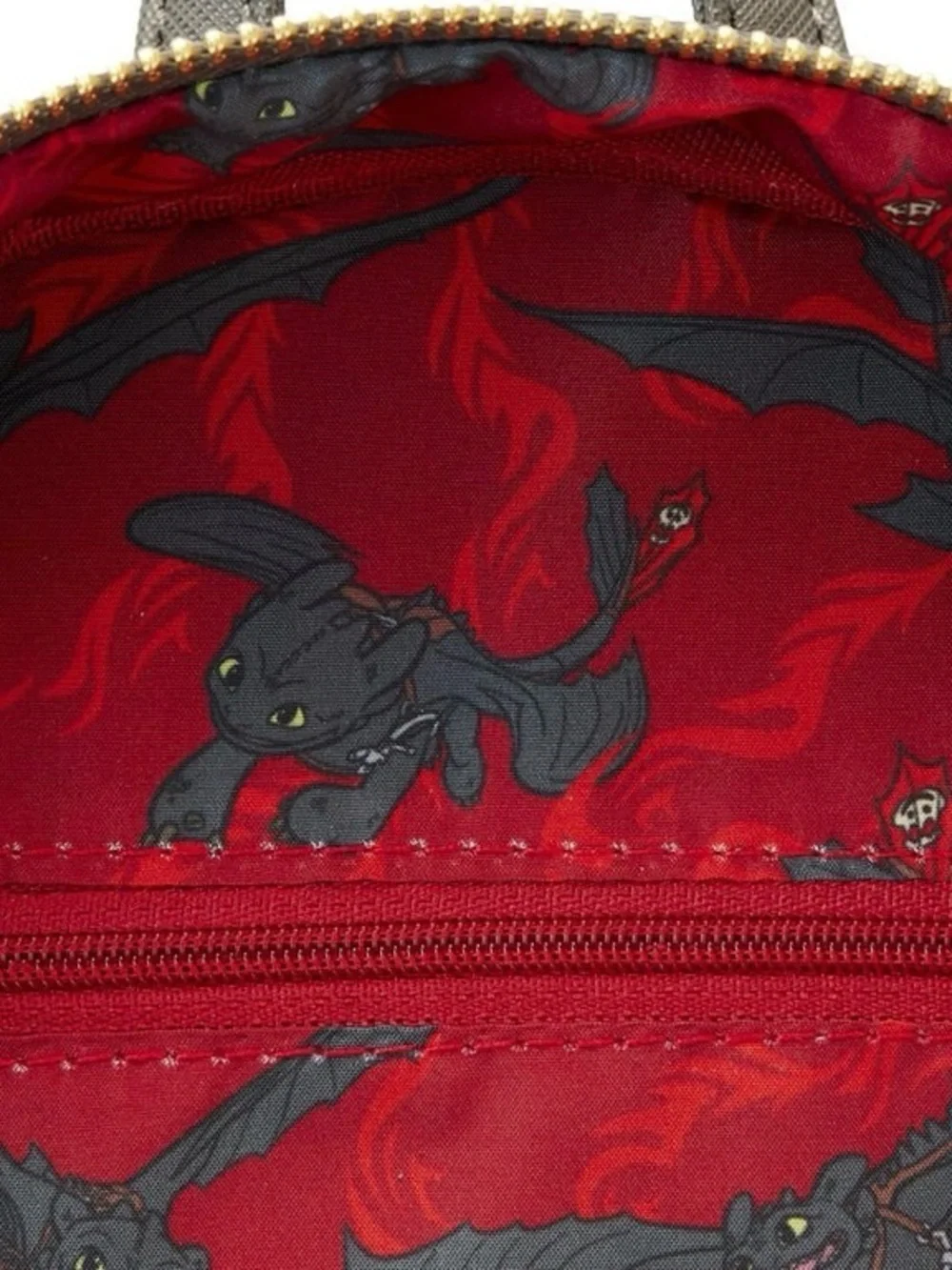 How to train your dragon toothless Loungefly backpack